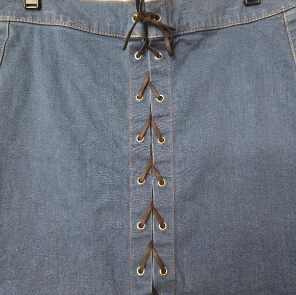 Express Jeans Criss Cross Tie Front Blue Denim Skirt Size 6 Sample Y2k Style - Picture 2 of 11